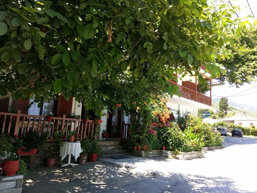 Hotel Katerina à Chorefton Extérieur photo